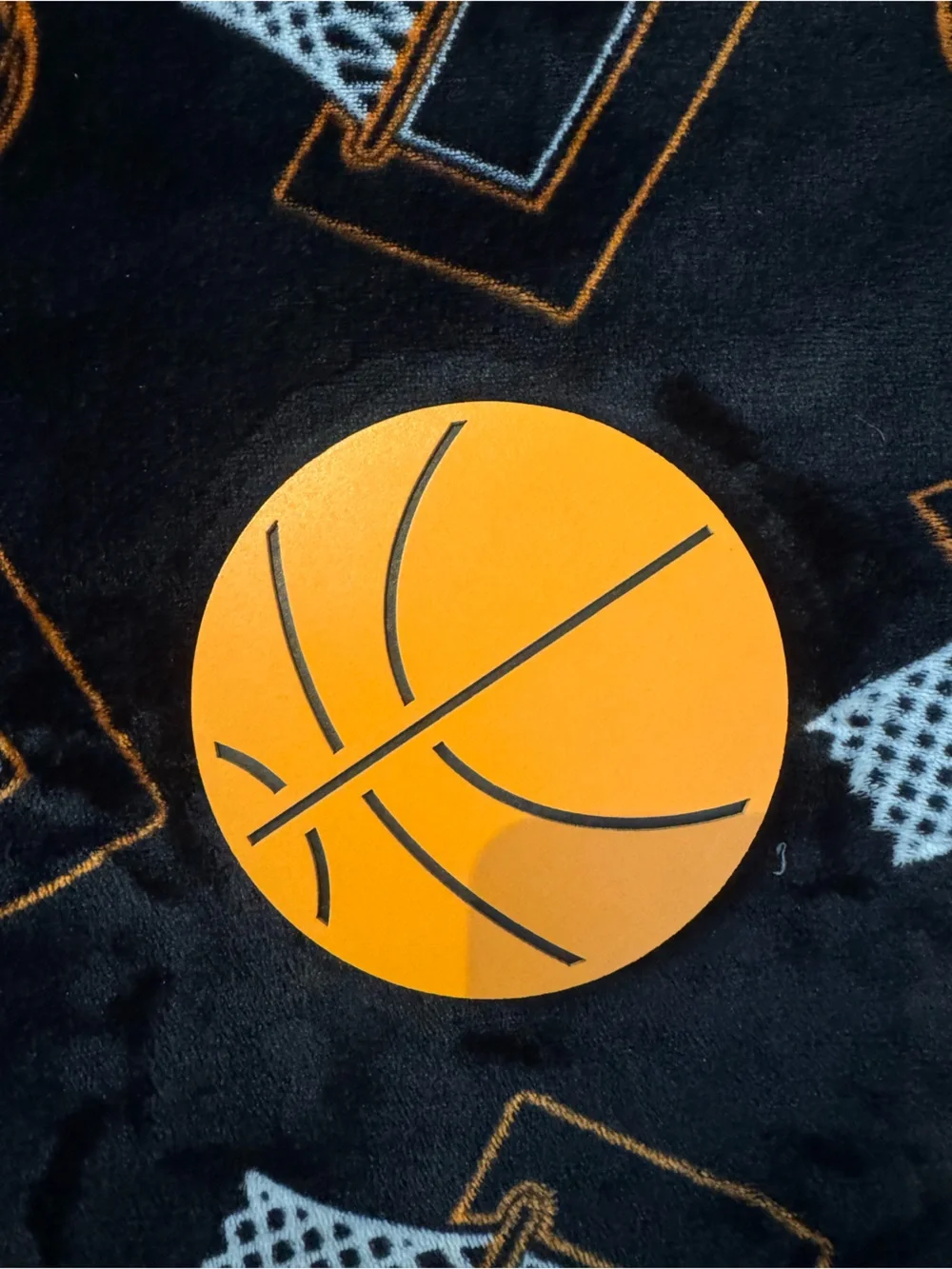 Basketball earrings, blankets & wooden home decor